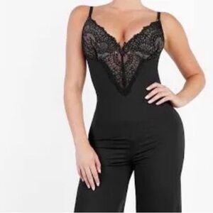 Popilush Shapewear Lace Deep V-Neck Sculpting Wide Leg Jumpsuit size Large